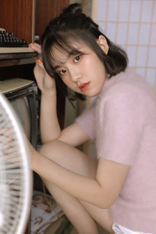 芳龄十六